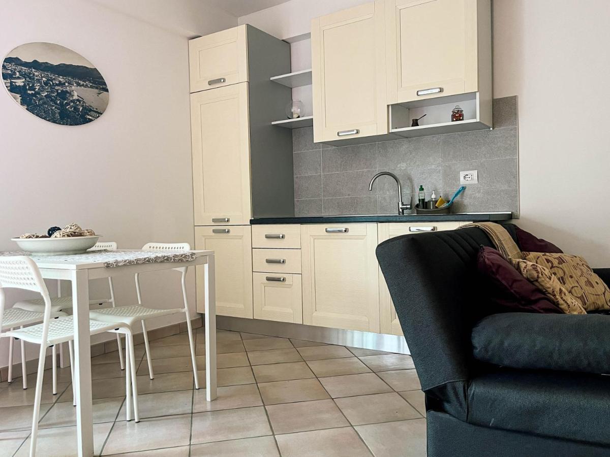 Villa Belvedere_Studio Flat San Fermo della Battaglia Bagian luar foto