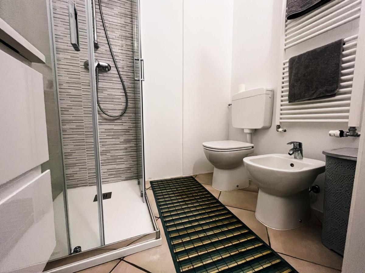 Villa Belvedere_Studio Flat San Fermo della Battaglia Bagian luar foto